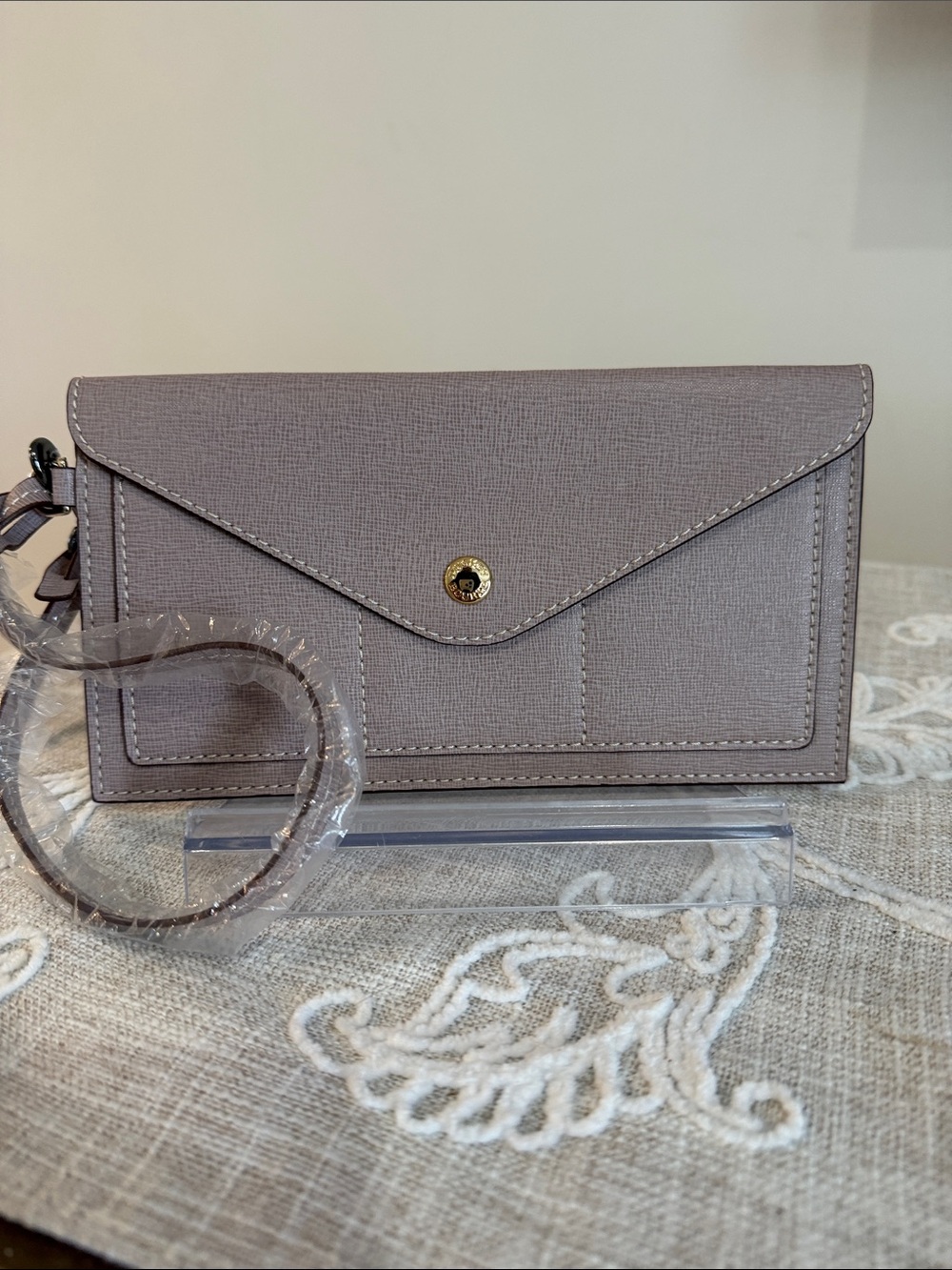 Dooney & Bourke NWOT Taupe Saffiano Leather Slim Envelope Wristlet